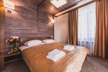 Фото номера Двухместный номер Делюкс с 1 кроватью Отель Davir Spa Resort г. Лумшоры 5